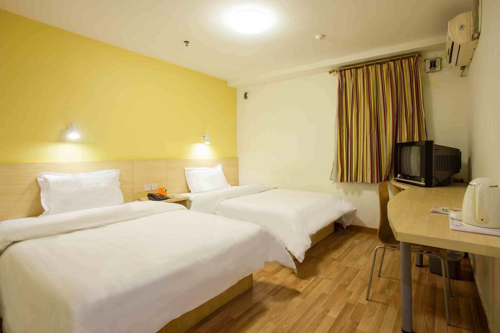 7Days Inn Sanqiao Hou Ba Kuej-jang Pokoj fotografie