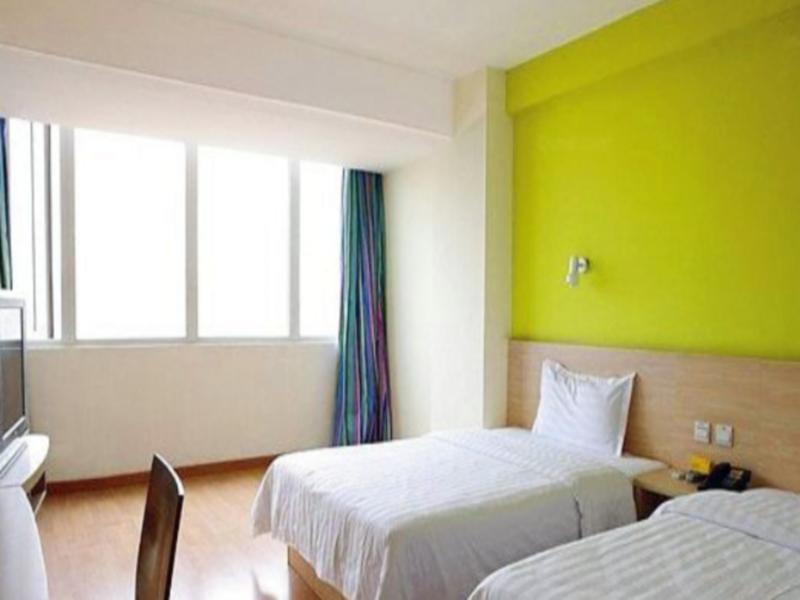 7Days Inn Sanqiao Hou Ba Kuej-jang Exteriér fotografie